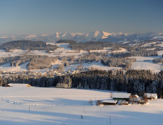 Winterliche Ortsansicht